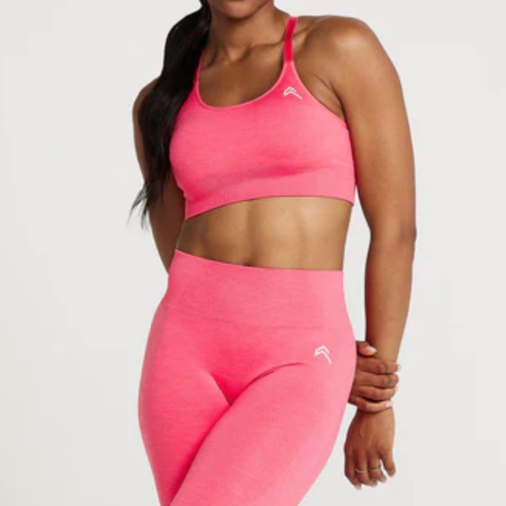 Oner active Guava Marl Classic Seamless Sports Bra Medium
